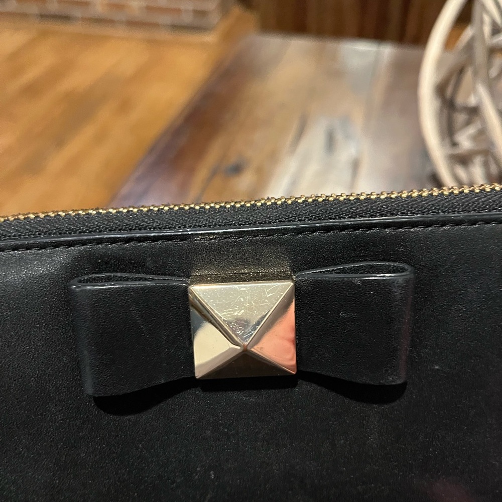 Kate Spade Wallet - Picture 2 of 7